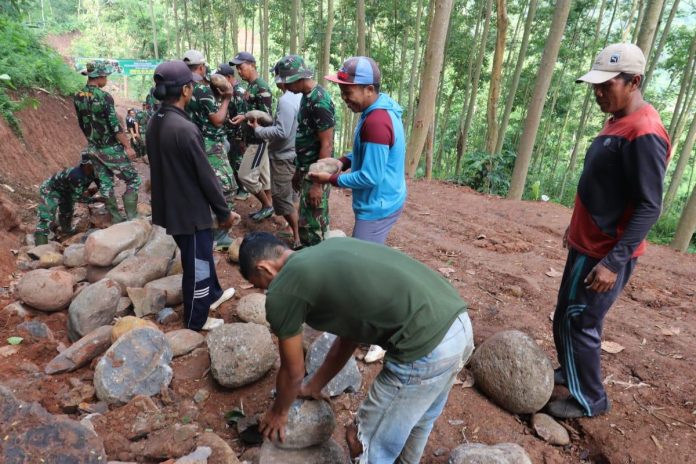 Gotong Royong Senjata Ampuh TMMD