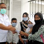 Siswa Kelas IV MI di Sukabumi Sumbangkan Hasil Pengolahan Sampah