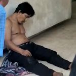 Sosok pria ditemukan meninggal di atas sajadah sedang duduk bersandar tanpa mengenakan baju di pasar tradisional Peterongan, Kecamatan Peterongan, Kabupaten Jombang Jawa Timur.