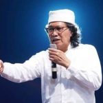 Budayawan asal Kabupaten Jombang Emha Ainun Najib dikabarkan mengalami pendarahan otak dan dilarikan ke rumah sakit RSUP Dr Sardjito, Yogyakarta.