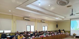 Diseminasi Sekolah Toleransi yang diadakan oleh Komunitas Seni Budaya BrangWetan di Ruang Komisi D DPRD Sidoarjo.