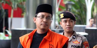 Bupati nonaktif Sidoarjo, Ahmad Muhdlor Ali