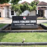 Gedung Komisi Pemilihan Umum (KPU) Kabupaten Jombang. Bongkah.id/Karimatul Maslahah/
