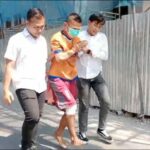 Tampang pelaku saat dihadihadirkan dalam konferensi pers di Polda Jatim