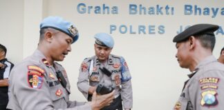 Pengecekan senpi milik anggota polres Jombang./bongkah.id/Karimatul Maslahah/