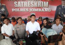 Pelaku pencurian kendaraan bermotor yang diamankan polisi./bongkah.id/Karimatul Maslahah/