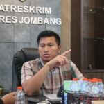 Kasatreskrim polres Jombang AKP Margono Suhendra saat dimintai keterangan di ruang satreskrim polres Jombang./bongkah.id/Karimatul Maslahah/