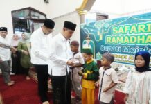 Bupati Mojokerto Muhammad Al Barra