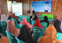 sosialisasi program Pengembangan Kapasitas Usaha (PKU) 'Mba Maya' (Merdeka dan Berdaya) di ruang Aula Desa Klinterejo, Kecamatan Sooko, Kabupaten Mojokerto, Jawa-Timur, Selasa (11/3/2025).