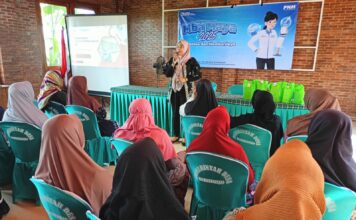 sosialisasi program Pengembangan Kapasitas Usaha (PKU) 'Mba Maya' (Merdeka dan Berdaya) di ruang Aula Desa Klinterejo, Kecamatan Sooko, Kabupaten Mojokerto, Jawa-Timur, Selasa (11/3/2025).