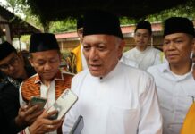 Pengasuh Pondok Pesantren (ponpes) Tebuireng Jombang, KH Abdul Hakim saat dimintai keterangan./bongkah.id/Karimatul Maslahah/