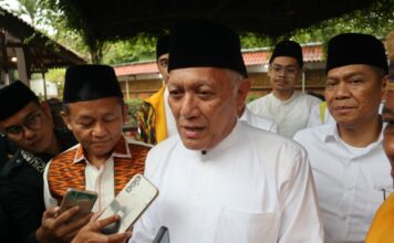 Pengasuh Pondok Pesantren (ponpes) Tebuireng Jombang, KH Abdul Hakim saat dimintai keterangan./bongkah.id/Karimatul Maslahah/