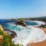 Pantai Tanjung Layar. Dok/Kemenparekraf