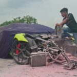 Lamborgini Revuelto di tol Jomo./bongkah.id/Karimatul Maslahah/