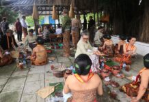 Para putri raja saat berkegiatan di kraton solo./bongkah.id/Karimatul Maslahah/