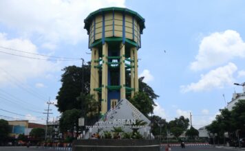 Monumen Ringin contong Jombang./bongkah.id/Karimatul Maslahah/