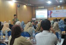 Bedah buku Pemikiran KH. Muh. As’ad Umar: Pendidikan Pondok Pesantren di Era Modern di Unipdu Jombang./bongkah.id/Karimatul Maslahah/