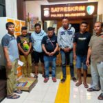 Terduga pelaku pencurian kabel milik Telkom diserahkan di Polres Mojokerto. Bongkah.id/Istimewa/