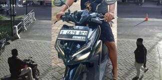 rekaman CCTV Fendi saat membawa motor Lilik warga Jombang./bongkah.id/Karimatul Maslahah/