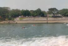 tim SAR saat melakukan upaya pencarian korban di rolak songo Mojokerto./bongkah.id/Karimatul Maslahah/