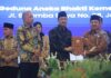 Bupati Jombang, Warsubi bersama Mensos RI Syaifullah Yusuf usai meneken MoU sekolah Rakyat./bongkah.id/Karimatul Maslahah/