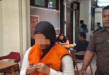 MA ibu muda pembunuh bayi usai menjalani persidangan di PN Jombang./bongkah.id/Karimatul Maslahah/