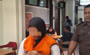 MA ibu muda pembunuh bayi usai menjalani persidangan di PN Jombang./bongkah.id/Karimatul Maslahah/