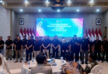 Pengukuhan Pengurus PWI Jember Periode 2025-2028 di Pendapa Wahyawibawagraha Jember. Bongkah.id/Muhammad Hatta/