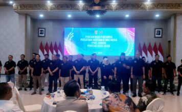 Pengukuhan Pengurus PWI Jember Periode 2025-2028 di Pendapa Wahyawibawagraha Jember. Bongkah.id/Muhammad Hatta/
