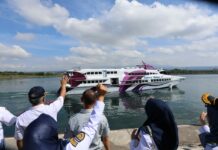 Kapal cepat rute Banyuwangi-Denpasar resmi mulai beroperasi sebagai alternatif baru bagi masyarakat dan wisatawan yang ingin menyeberang ke Bali tanpa harus mengantre panjang di Pelabuhan Ketapang-Gilimanuk