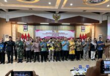Pelantikan pengurus FORKI Jember di aula kantor Pemkab Jember pada Minggu (3/8/2025).