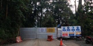 Jalur Gumitir Jember ditutup total