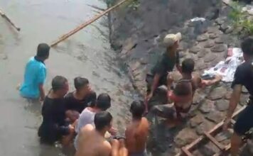 jenazah Adi Angga Krismoyo saat dievakuasi./bongkah.id/Karimatul Maslahah/