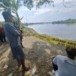 petugas saat melakukan pencarian korban di sungai Brantas./bongkah.id/Karimatul Maslahah/