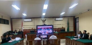Proses Sidang Kasus Korupsi Mantan Wabup Bondowoso.