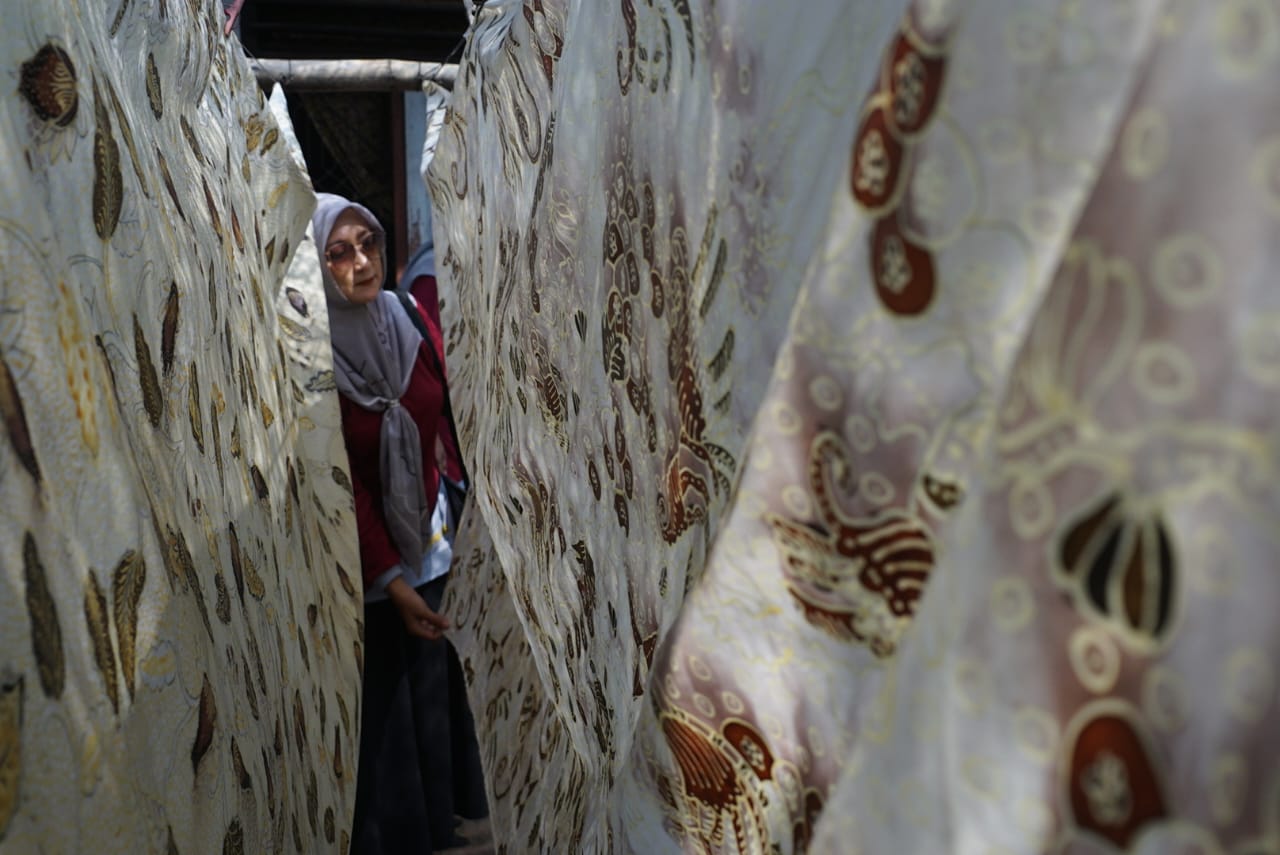 Batik pewarna alam di rumah produksi Berkah Mojo, Jombang./bongkah.id/Karimatul Maslahah/