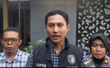 Kasatreskrim Polres Kediri Kota, AKP Cipto Leksana, saat konferensi pers di Mapolresta Kediri, Rabu (3/9/2025).