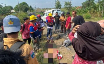 Lakalantas di jalan raya Desa Pandanwangi, Kecamatan Diwek, Kabupaten Jombang./bongkah.id/Karimatul Maslahah/
