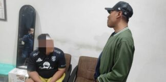 Dicky Firman Rizard jaksa gadungan saat ditangkap polisi di Jombang./bongkah.id/Karimatul Maslahah/