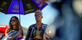 Umbrella girls MotoGP Mandalika.