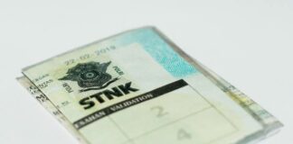 Ilustrasi STNK