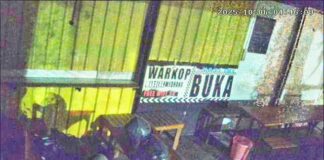Rekaman CCTV pencuri pompa air di warung Dusun Diwek, Jombang./bongkah.id/Karimatul Maslahah/