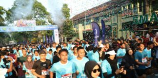 runners saat mengikuti Jombang Adhyaksa Playon 2025./bongkah.id/Karimatul Maslahah/