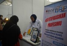 Job Fair dan Career Expo 2025 di alun alun Jombang./bongkah.id/Karimatul Maslahah/