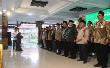 Pemkab Mojokerto Kukuhkan Tim Penguatan OPOP untuk Dorong Kemandirian Ekonomi Pesantren