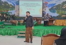 Wayang Gagrag Porongan Diseminarkan di SMP PGRI 1 Buduran