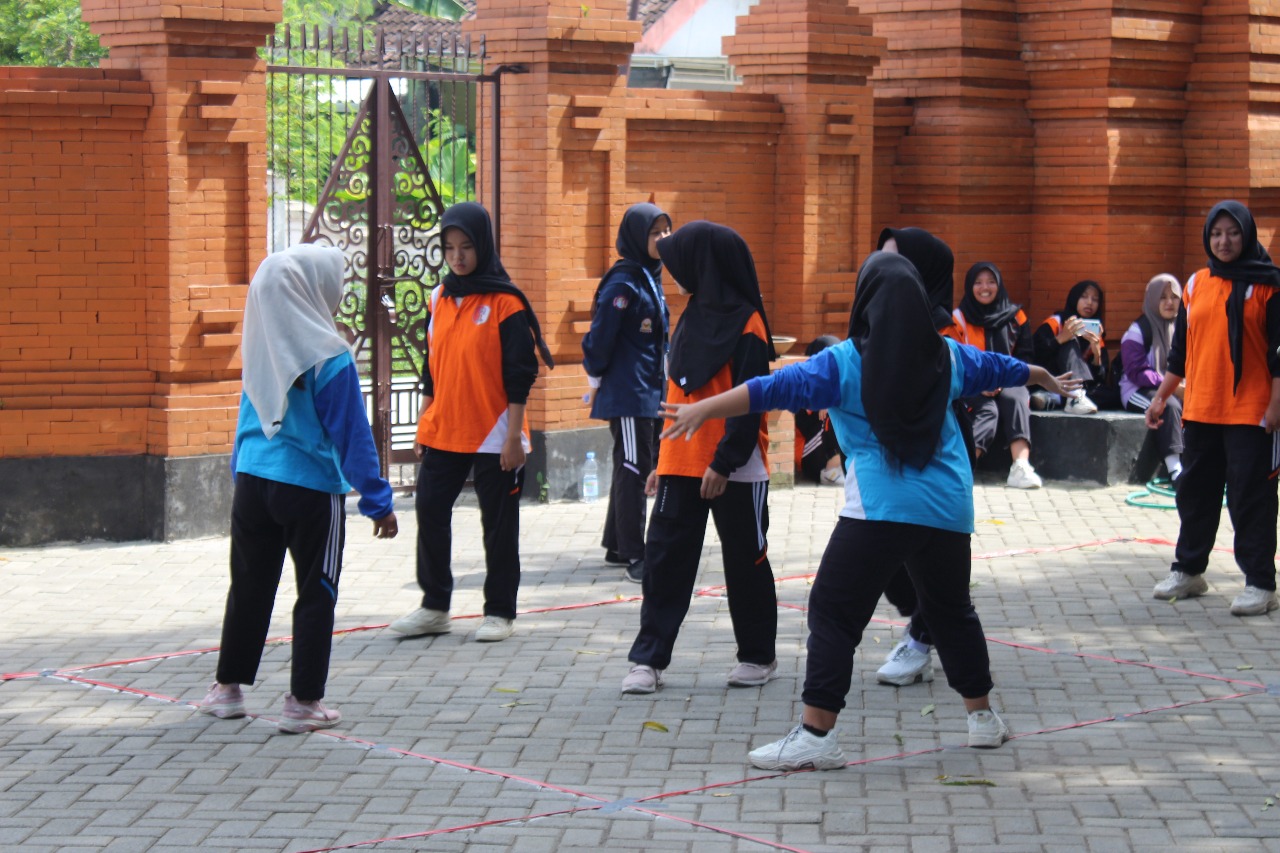 WhatsApp Image 2025-12-18 at 11.47.34