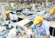 Kenaikan UMK 2026 Jatim Dinilai Moderat, Kesenjangan Wilayah Masih Lebar