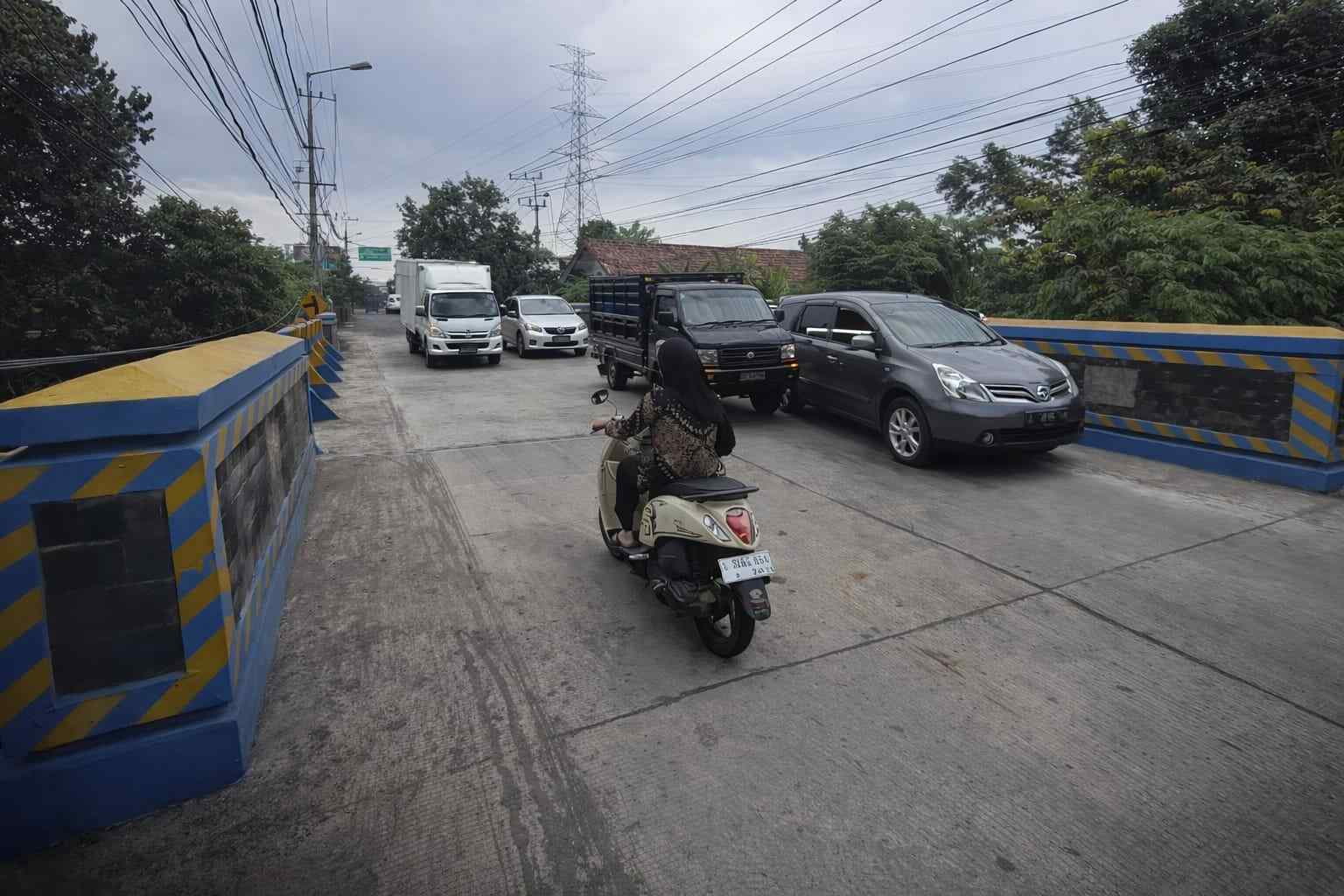 Jembatan Jurang III Purwojati di Kecamatan Ngoro sekarang sudah bisa dilalui seluruh jenis kendaraan.