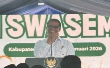 Amran Cabut 2.300 Izin Distributor Pupuk, 192 Pejabat Dicopot